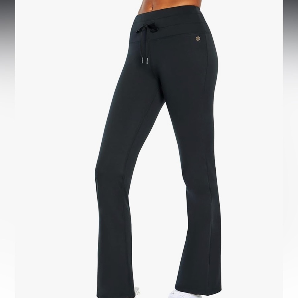 Balance Collection Women's Black High Rise Bootcut Pant, stretchy, new - Picture 5 of 13